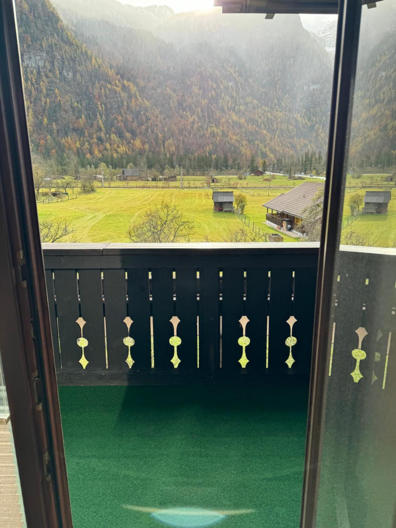 Hotel Haus Edelweiss Obertraun Esterno foto
